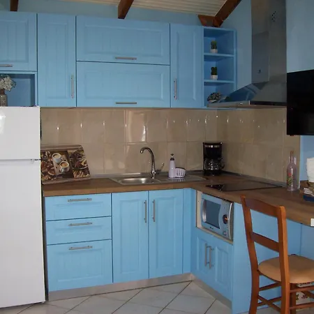 Sea Breeze 1 Лименария