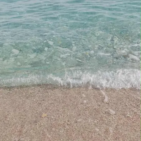 Sea Breeze 1 Апартаменты